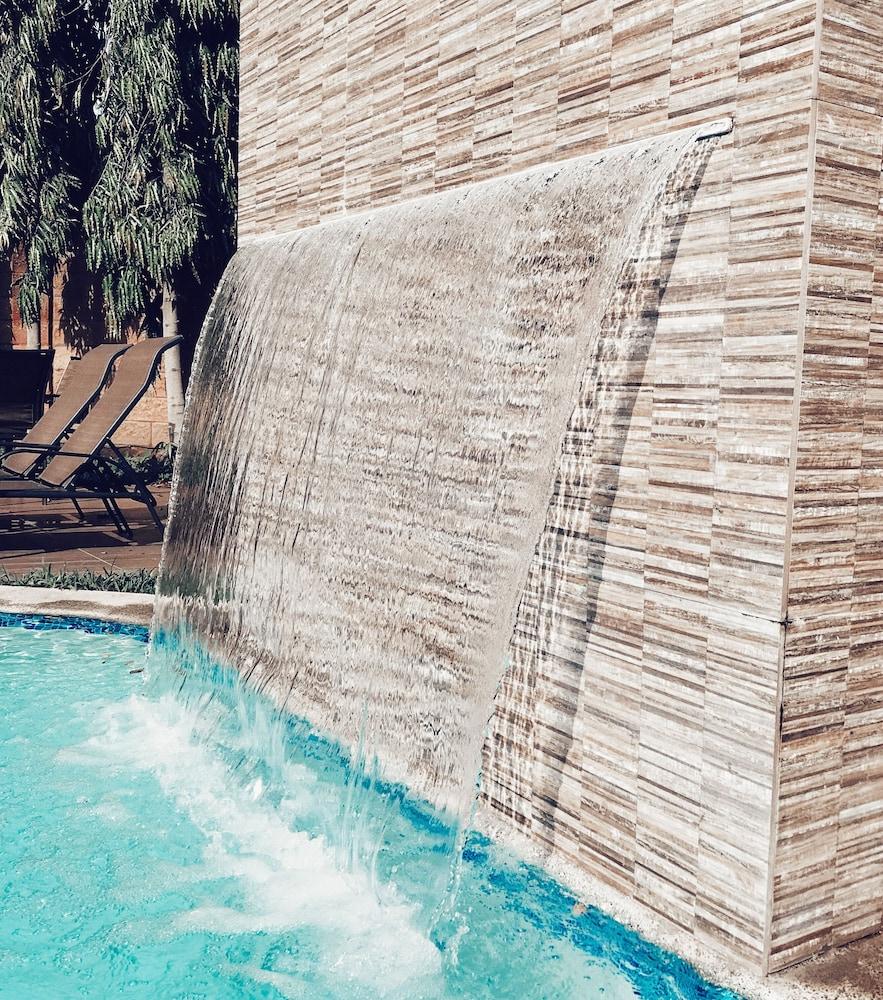 Hotel Gardenia Inn San Salvador Luaran gambar