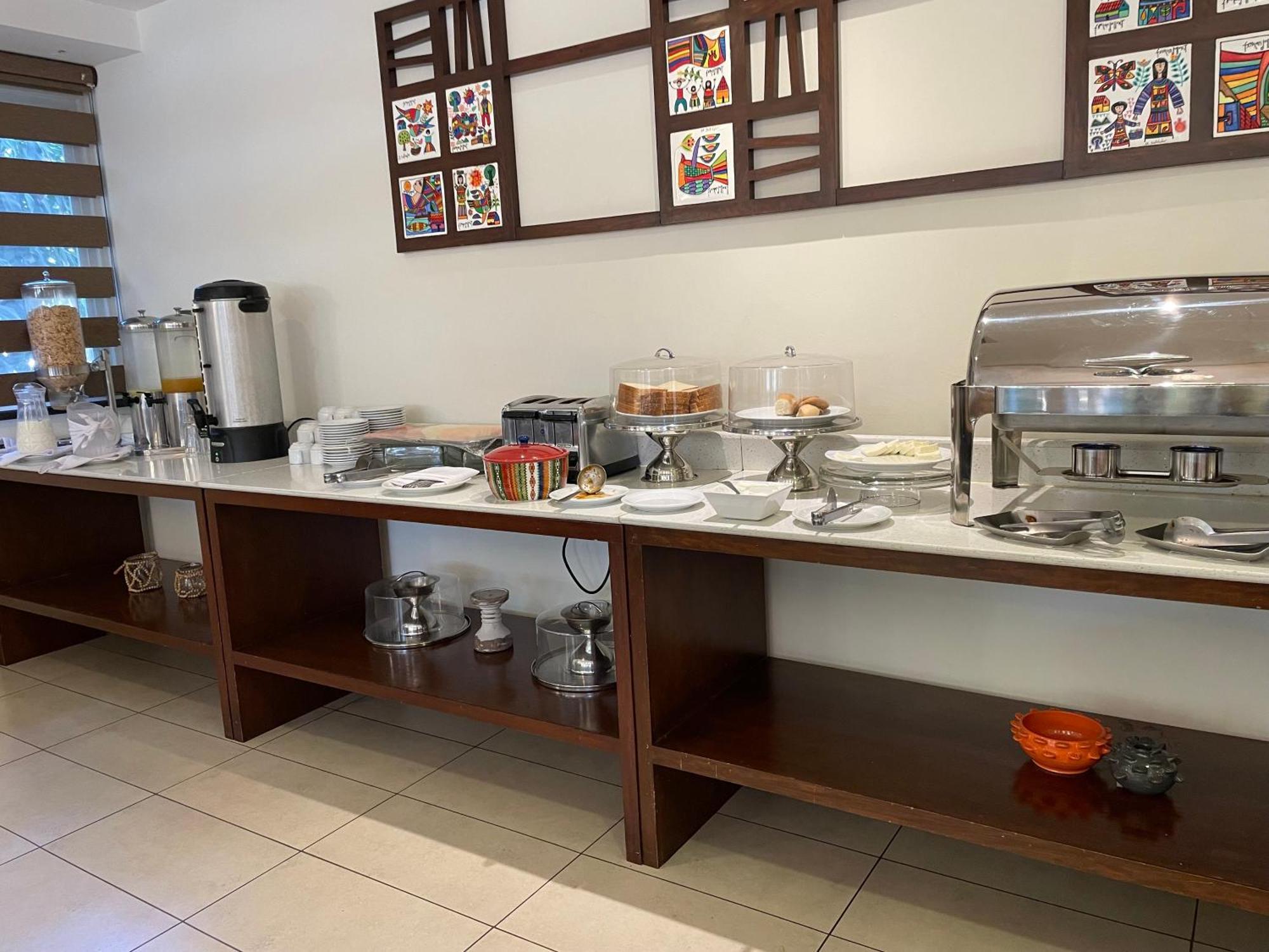 Hotel Gardenia Inn San Salvador Luaran gambar