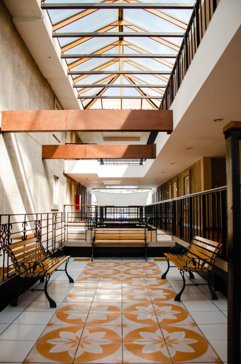 Hotel Gardenia Inn San Salvador Luaran gambar