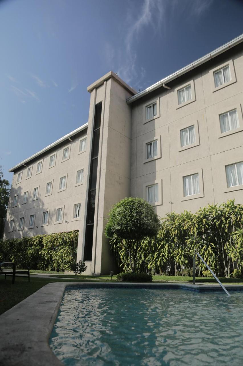 Hotel Gardenia Inn San Salvador Luaran gambar
